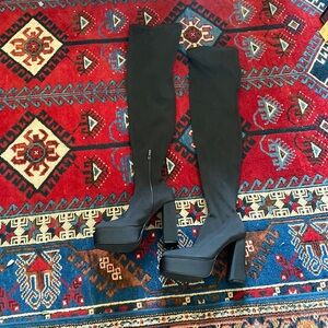 listing-status-banner